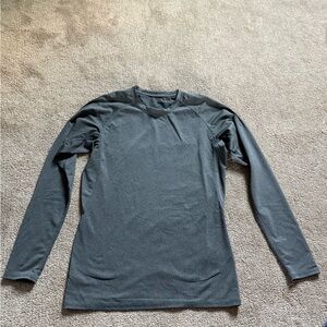 Amazon Women's Long Sleeve Tee - Black
